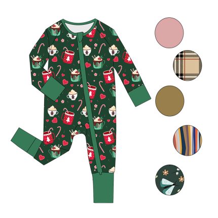 Adorable bamboo zipper jumpsuit for newborns by Weiwei, featuring cute strawberry print. Perfect for custom wholesale orders. Factory-made for comfort and style.