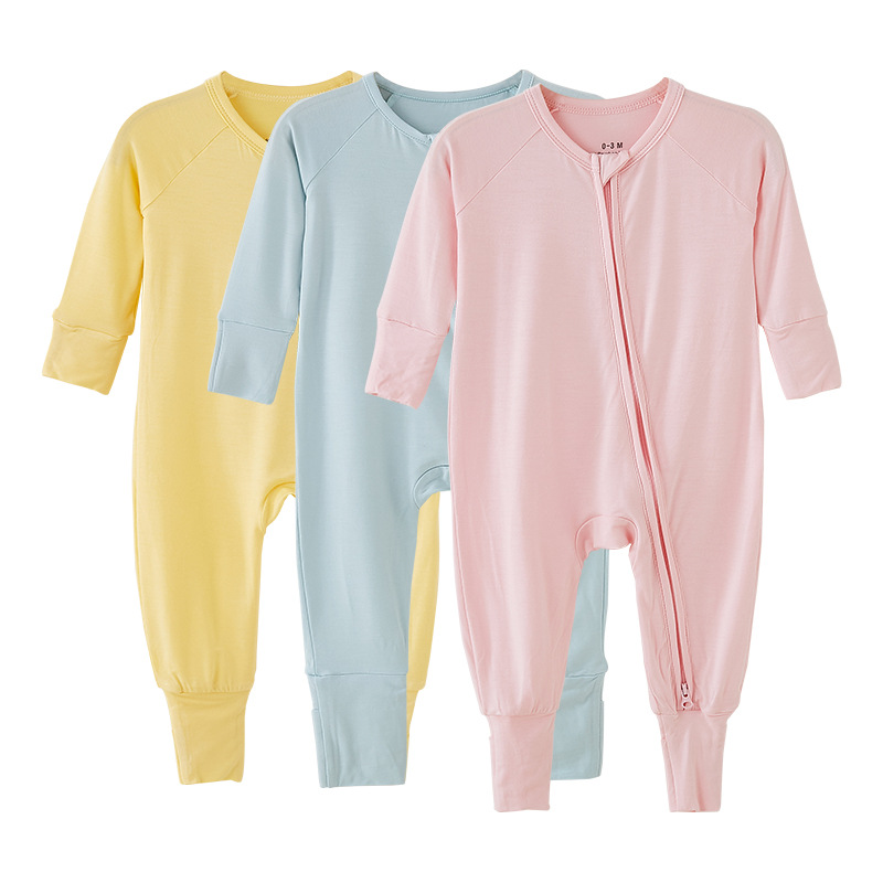 Custom organic bamboo viscose pajamas for newborns by Weiwei. Featuring a zipper for easy wear. Ideal for wholesale buyers seeking quality sleeper suits.