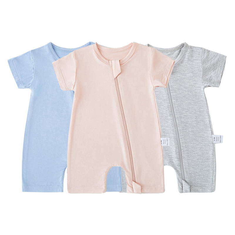 High-quality bamboo two-piece pajamas for kids & toddlers by Weiwei. Custom children's sleepwear sets. Perfect for newborns. Wholesale available.