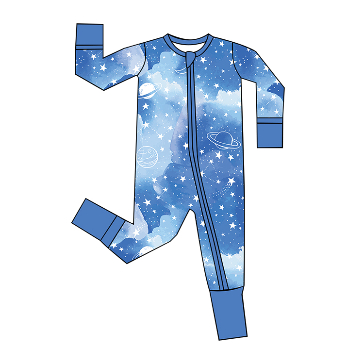 Sustainable bamboo baby romper with zipper, available for wholesale. Eco-friendly sleepwear for infants offering comfort and style.