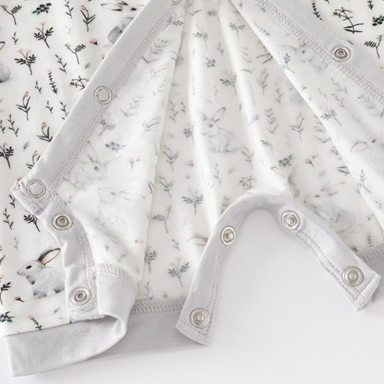 Bamboo baby clothes by Weiwei: soft, eco-friendly options including shorties, rompers, and pajamas. Perfect for newborns. Custom wholesale available.