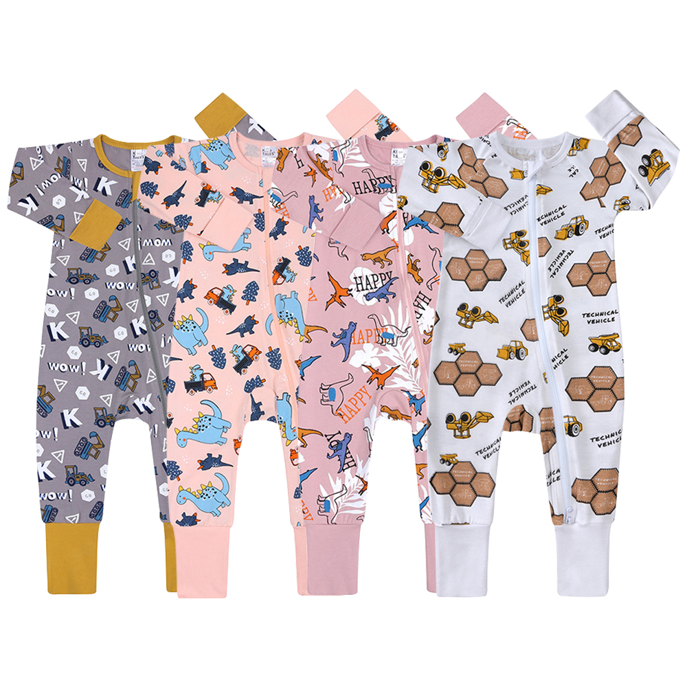 Shop WeiWei's bamboo plaid romper with a 2-way zipper. Perfect for newborns, this custom, neutral toddler sleepwear is available wholesale in a 2pcs set.