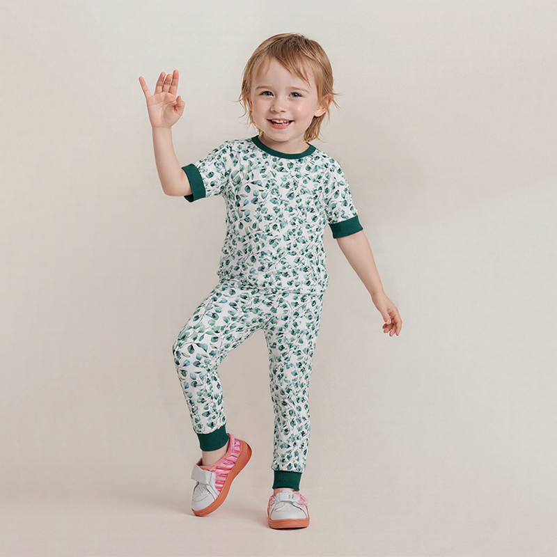 Sustainable bamboo button lounge pajamas in wholesale, designed for comfort and style, perfect for eco-conscious retailers.